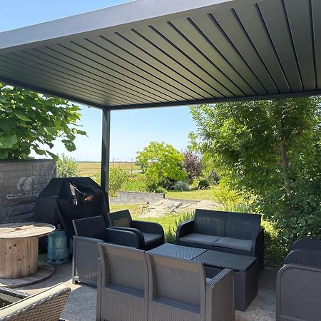 Petite Maison En Pleine Campagne Labastide-Gabausse 外观 照片